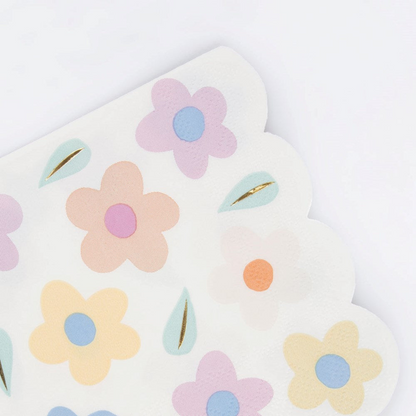 servetten met daisy bloemen in pasteltinten 