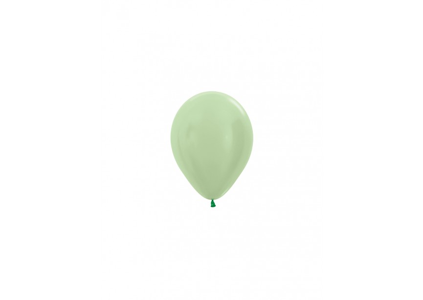 Pearl green